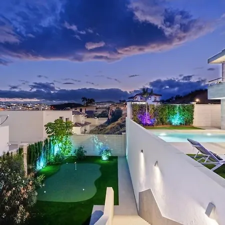 La Bonita * La Cala De Mijas